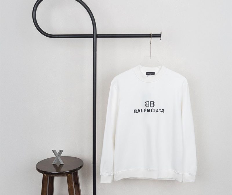 Balenciaga 03